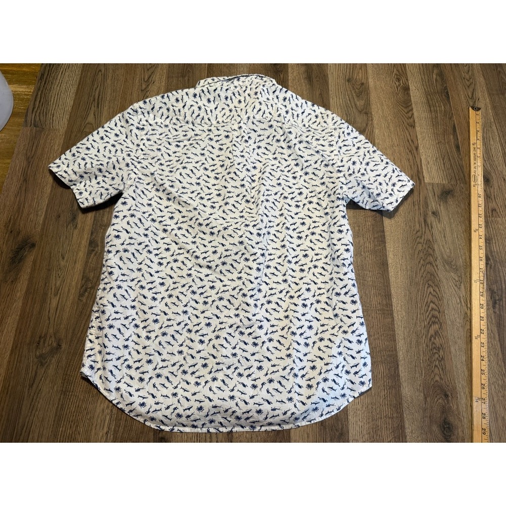 Old Navy Button Down Shirt Mens Large White Blue Scuba Shark Sea Life Excellent - Picture 2 of 11
